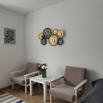 아파트 Feszek Vendeghaz *