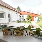 Feszek Vendeghaz Lejlighed *